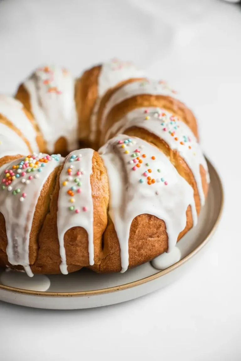 Italian Pigna di Pasqua Easter Cake